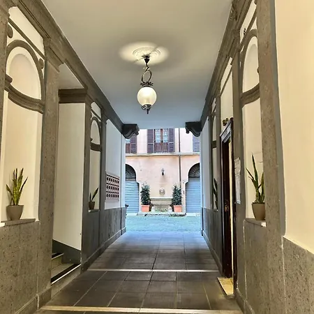 Mommy's - Pantheon House *