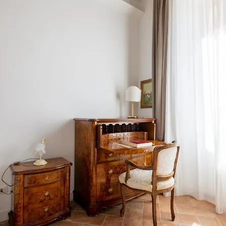Pantheon House By Varental * Ρώμη